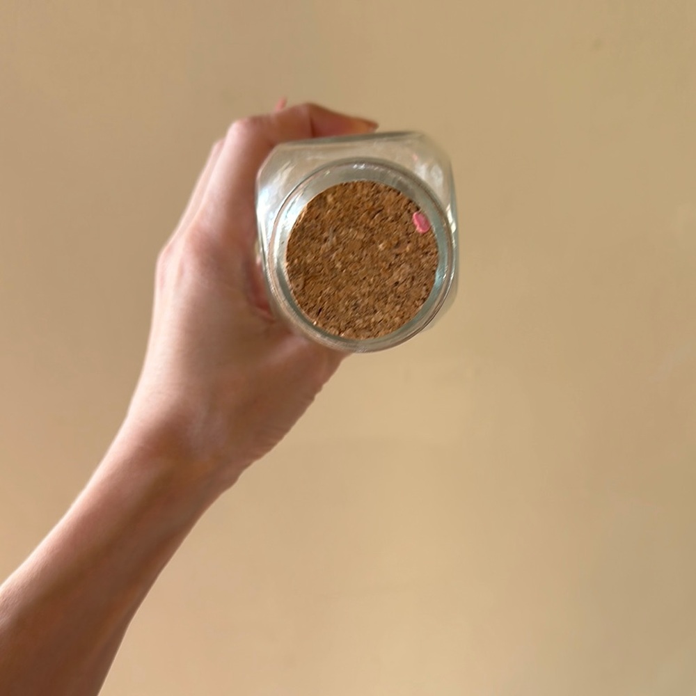 One Pound Pure Honey Muth Jar - Picture 5 of 6
